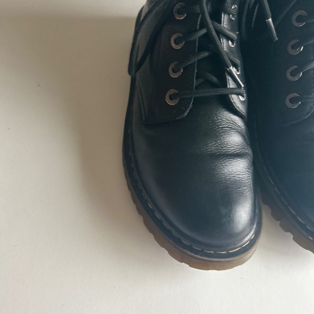 Men’s Dr. Martens Luana Black Leather Combat Boots size 9. - Picture 4 of 14